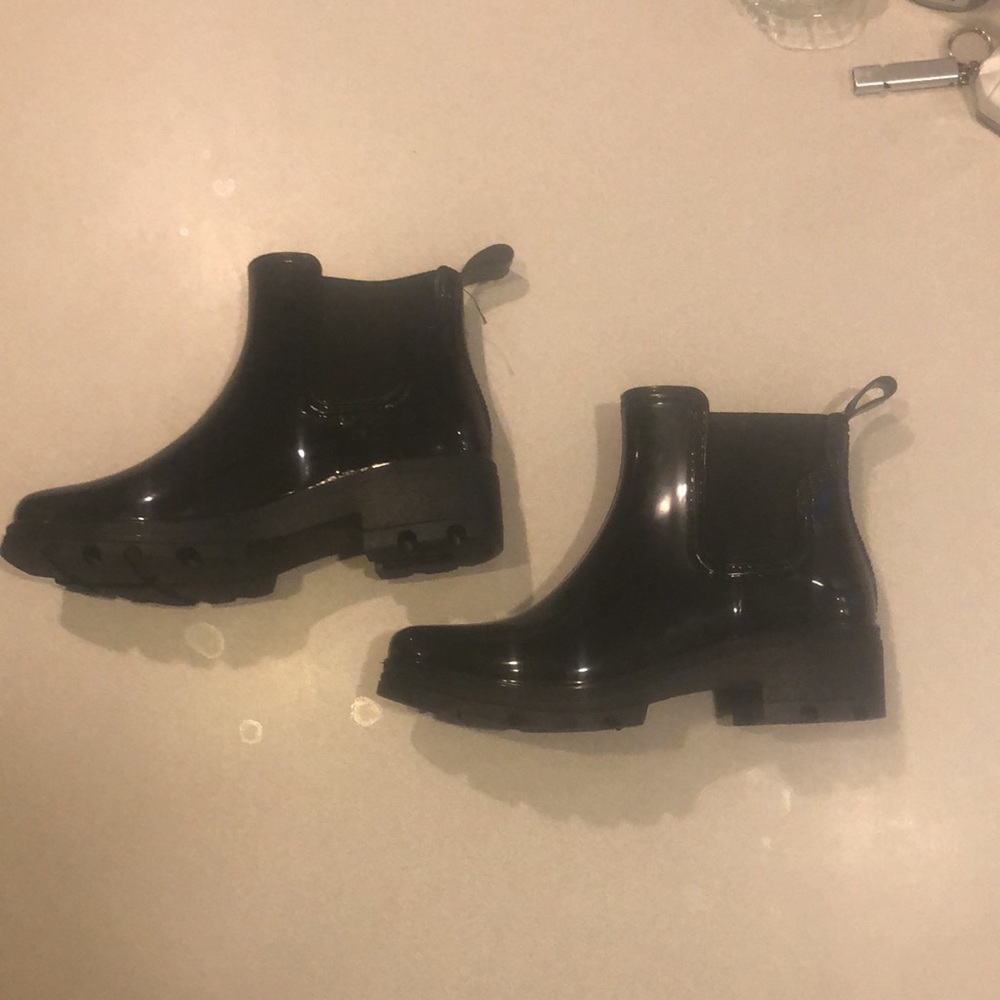Capelli of New York Rain Boots